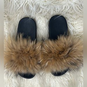 Fluffy slides (2 pair) Black/Brown